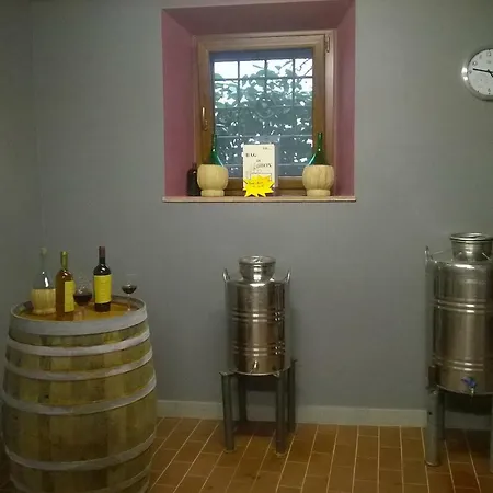 Casavacanze I Pini Apartment Cerbaia